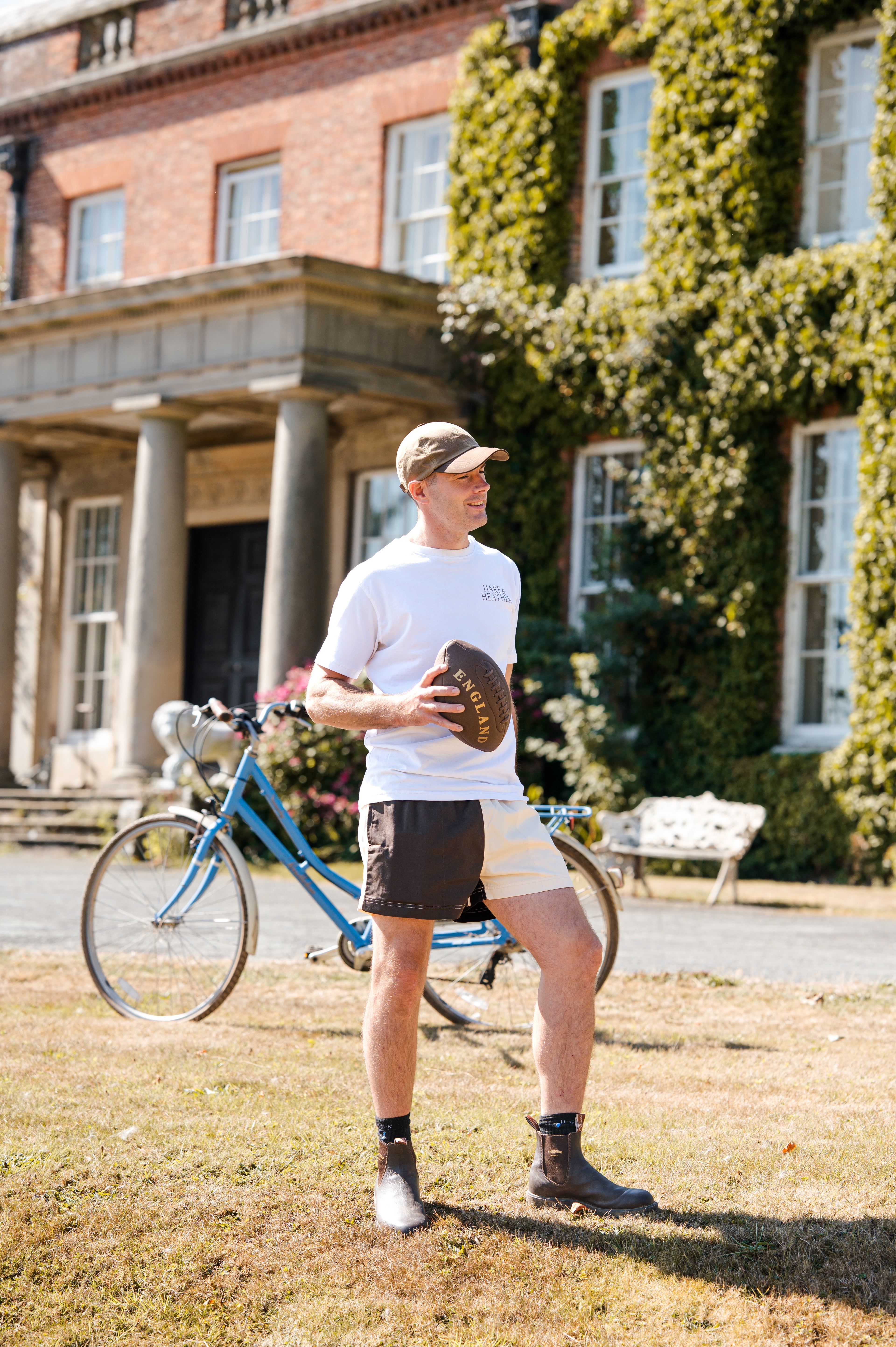 UNISEX RUGBY SHORTS | CHOCOLATE & CREAM
