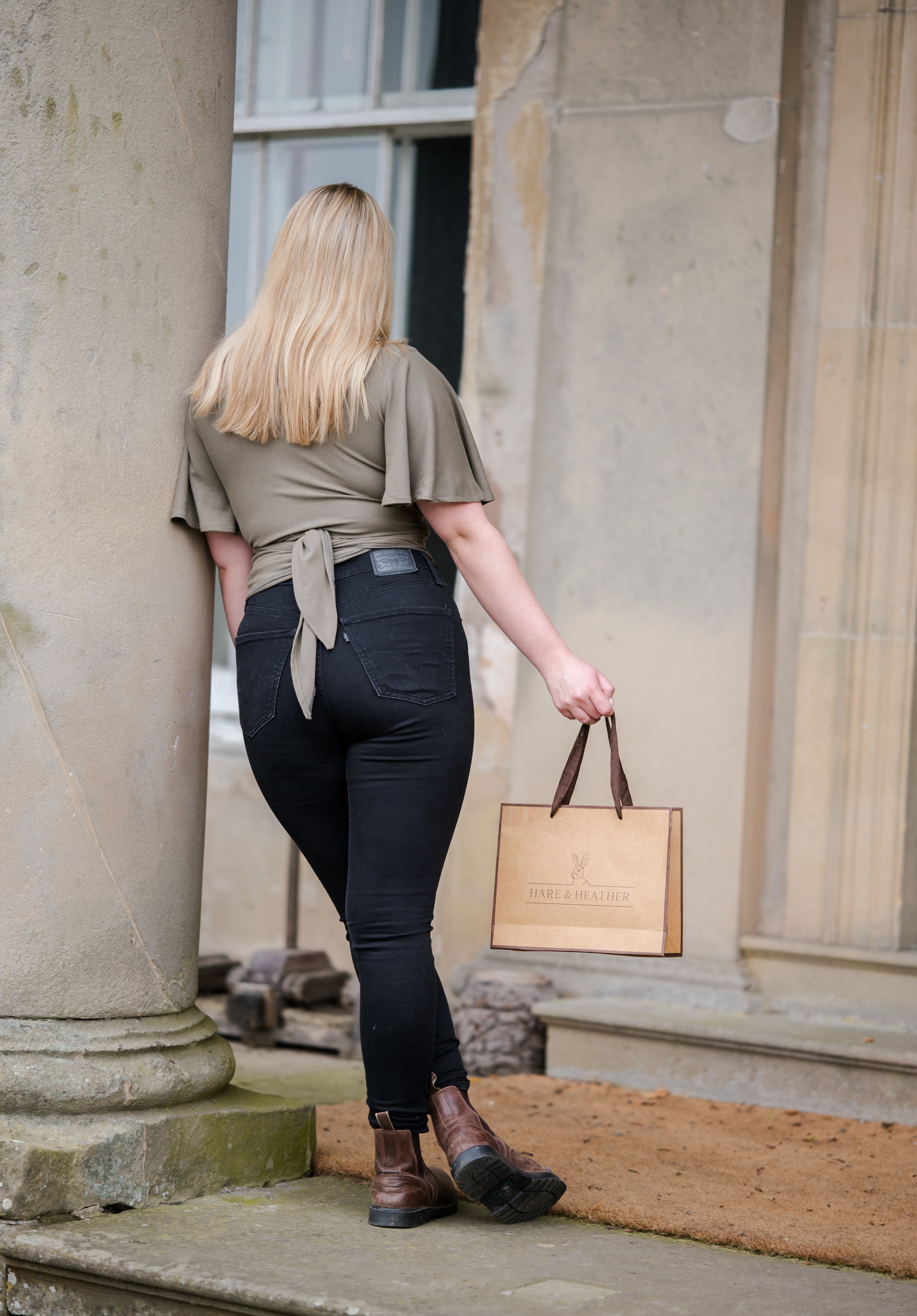 SECONDS | WRAP TOP | MOSS