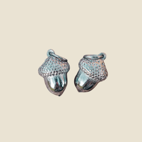 ACORN CHARM