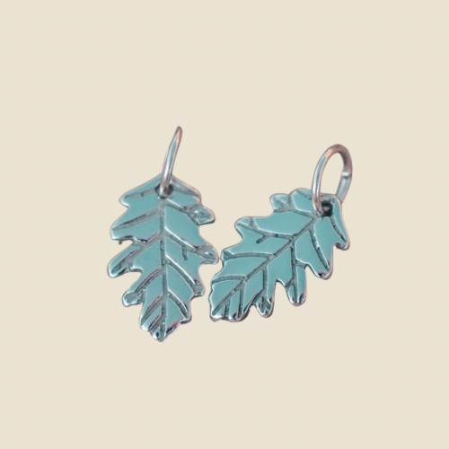 OAK LEAF CHARM